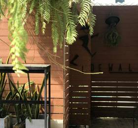 Sidewalk Boutique Hotel в Районг-Бан Пае