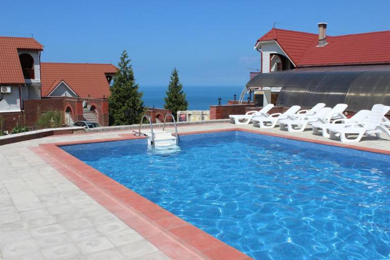 Elka Hills Hotel