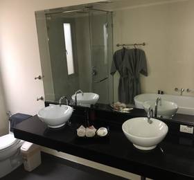 Plunge Tropical Villa в Чалонге