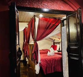 Tri Yaan Na Ros Colonial House в Чианг Мае