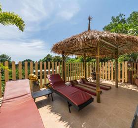Villa Ayutthaya Golden Pool Villas в Краби-Ао Нанге