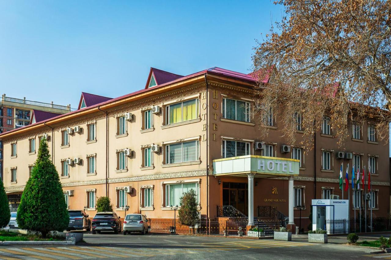 Grand Nur Hotel