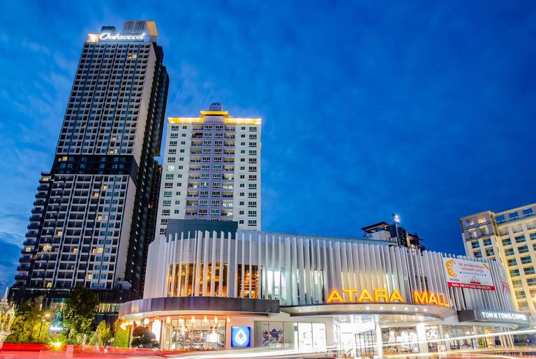 Oakwood Hotel and Residence Sri Racha