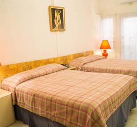 Hotel Grecia Real в Сан Сальвадоре