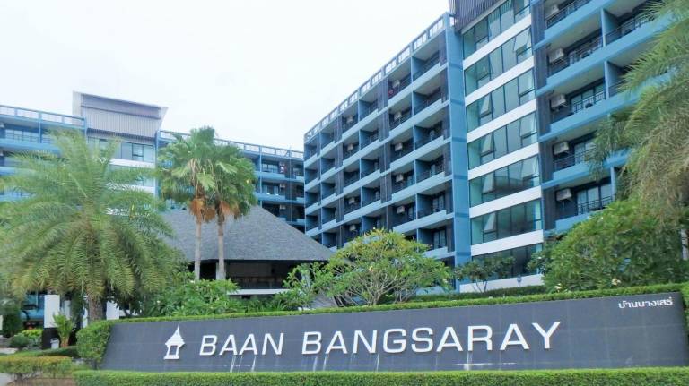 Baan Bangsaray Hotel