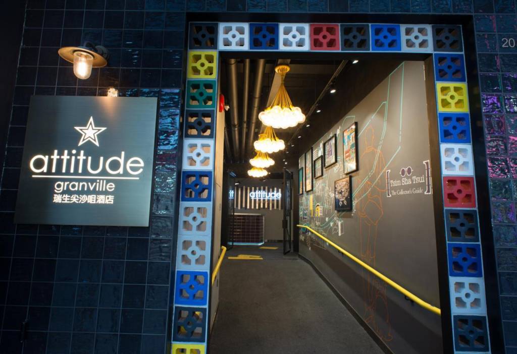 Attitude On Granville 4*