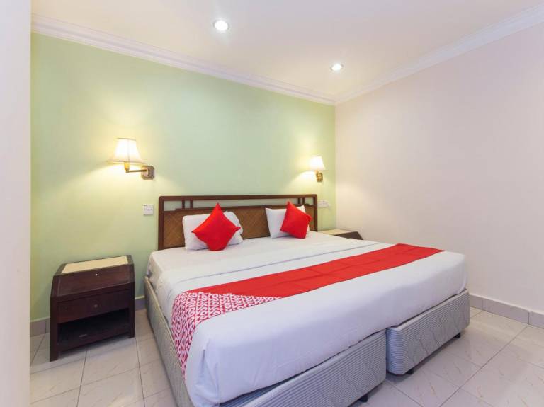 OYO 545 Hotel Sahara Inn