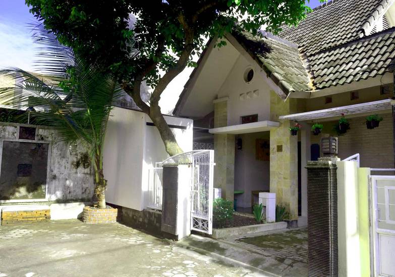 Cipta Guesthouse 2* Индонезия, Бандунг
