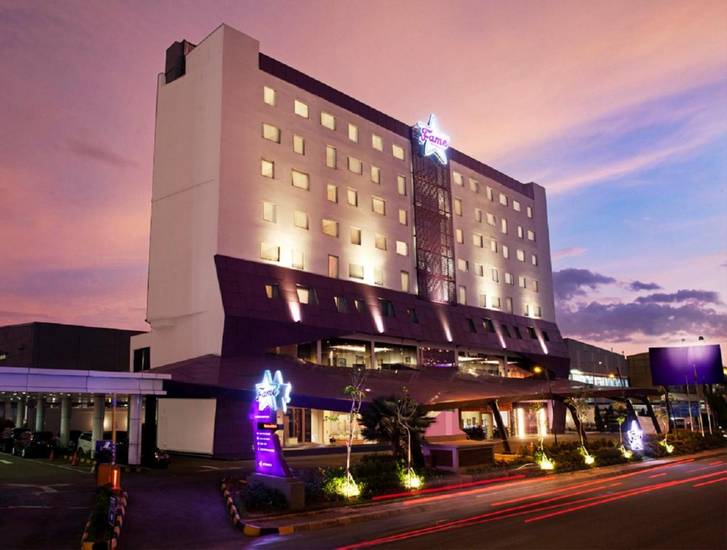 FAME Hotel Gading Serpong 2* Индонезия, Бандунг