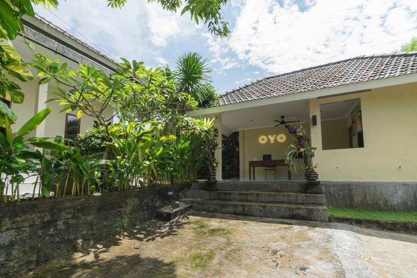 OYO 618 Top Homestay 2* Индонезия, Кута