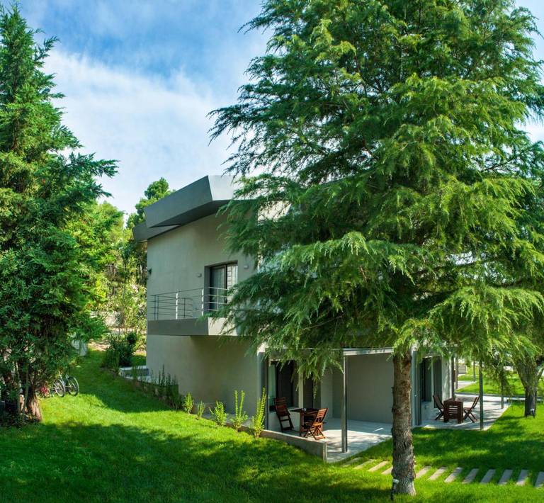 Sani Woods Apartments