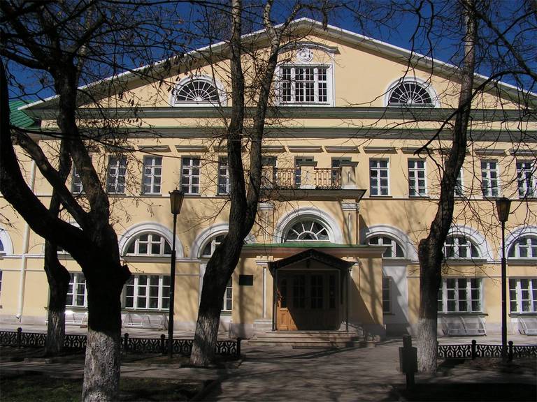 Старая гостиница Лавры