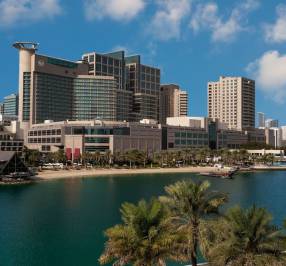 Beach Rotana All Suites