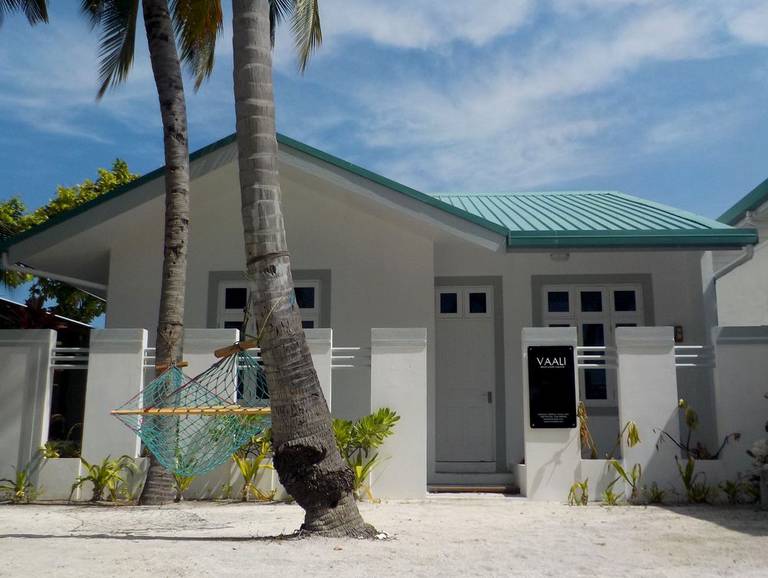 Vaali Beach Lodge Maldives, Felidhoo Island