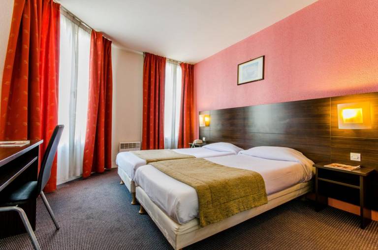 Hotel Arc Paris Porte dOrleans