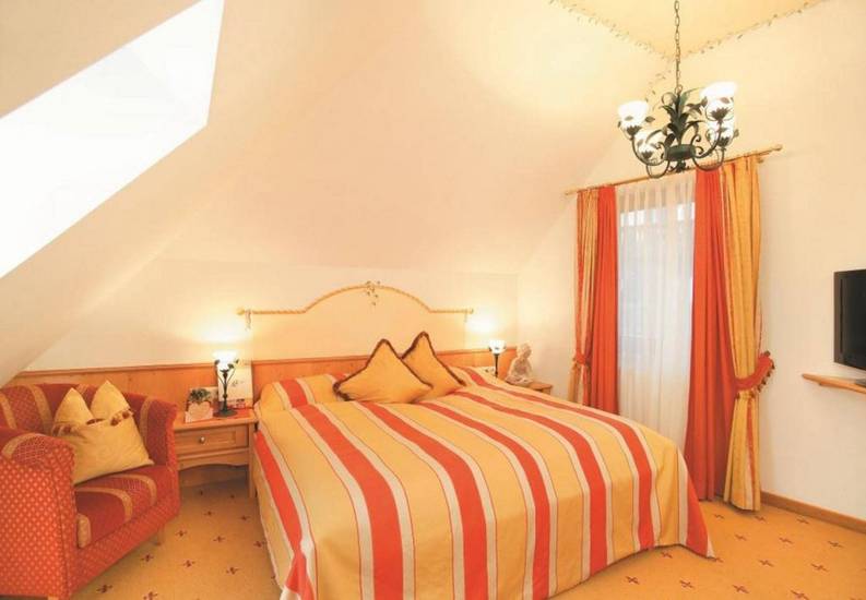 Sunnyhotel Sonne 4* Австрия, Тироль