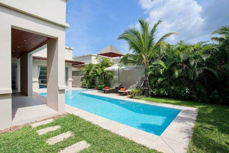 Diamond Villa Jacuzzi 2Bed No.304