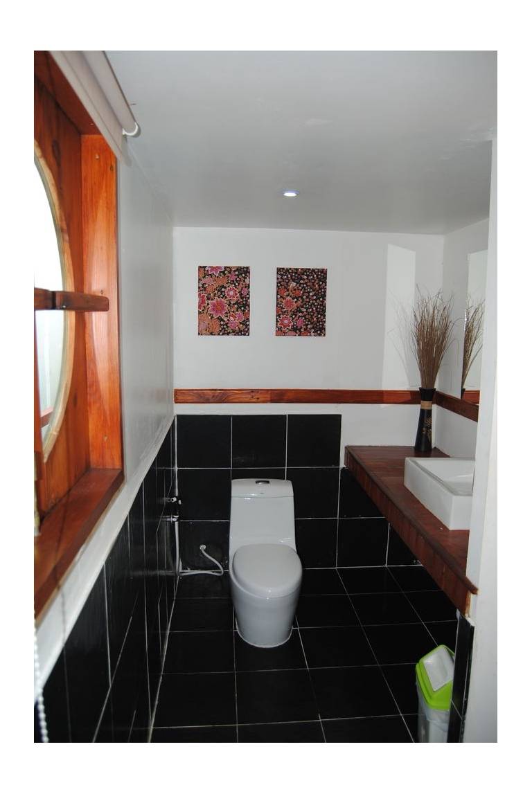 The Box - Lipe Resort