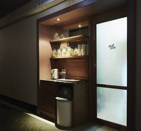 Josh Hotel Bangkok в Бангкоке