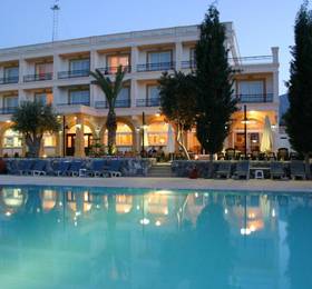 Отдых в Altinkaya Holiday Resort - Кипр, Кирения