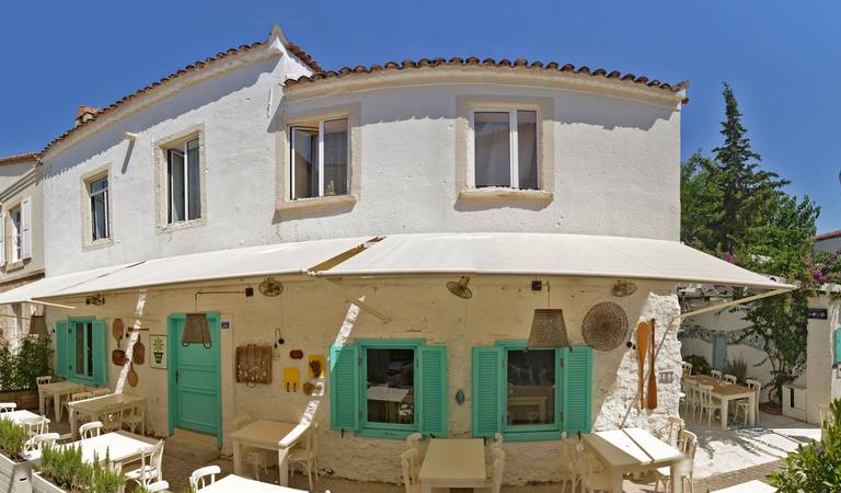 Alacati Alanur otel