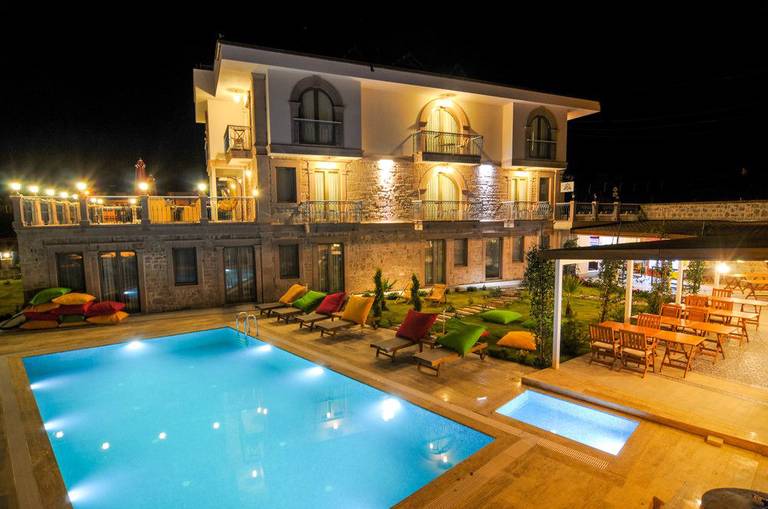 Cunda Rota Hotel