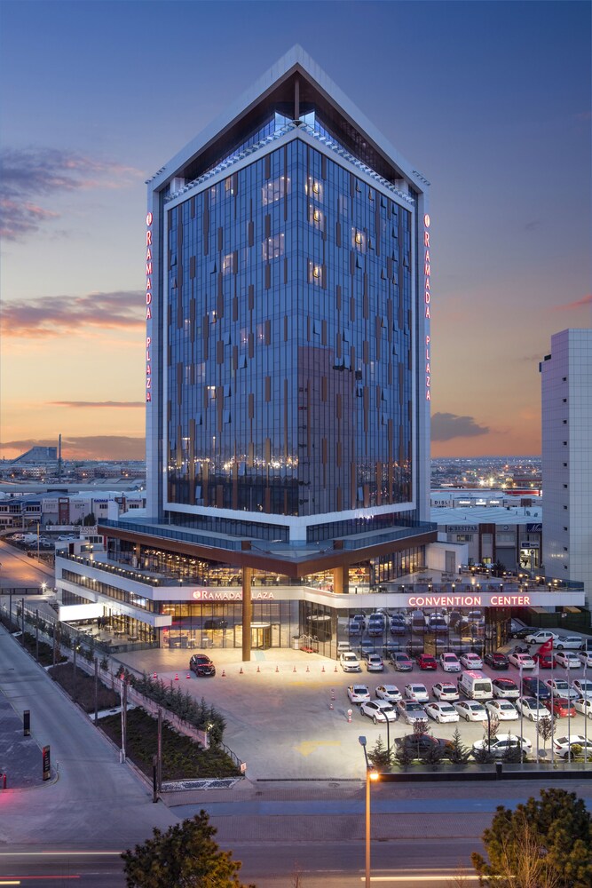 Ramada Plaza Konya 5*