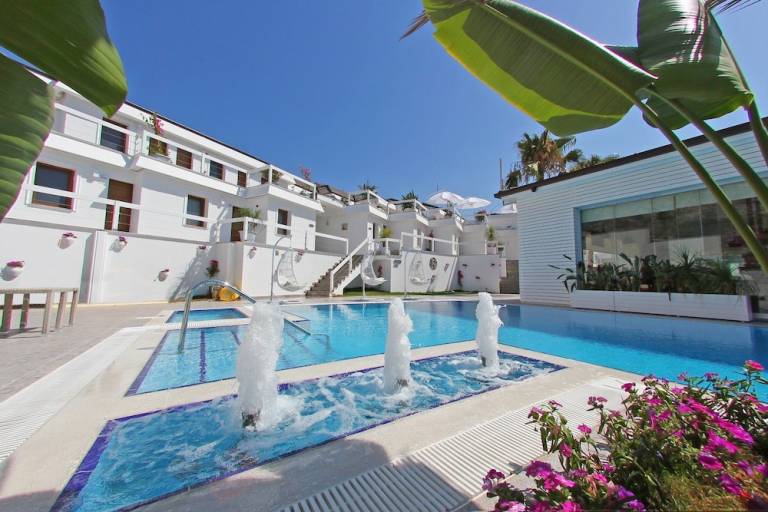 Poseidon Boutique Hotel & Yacht Club