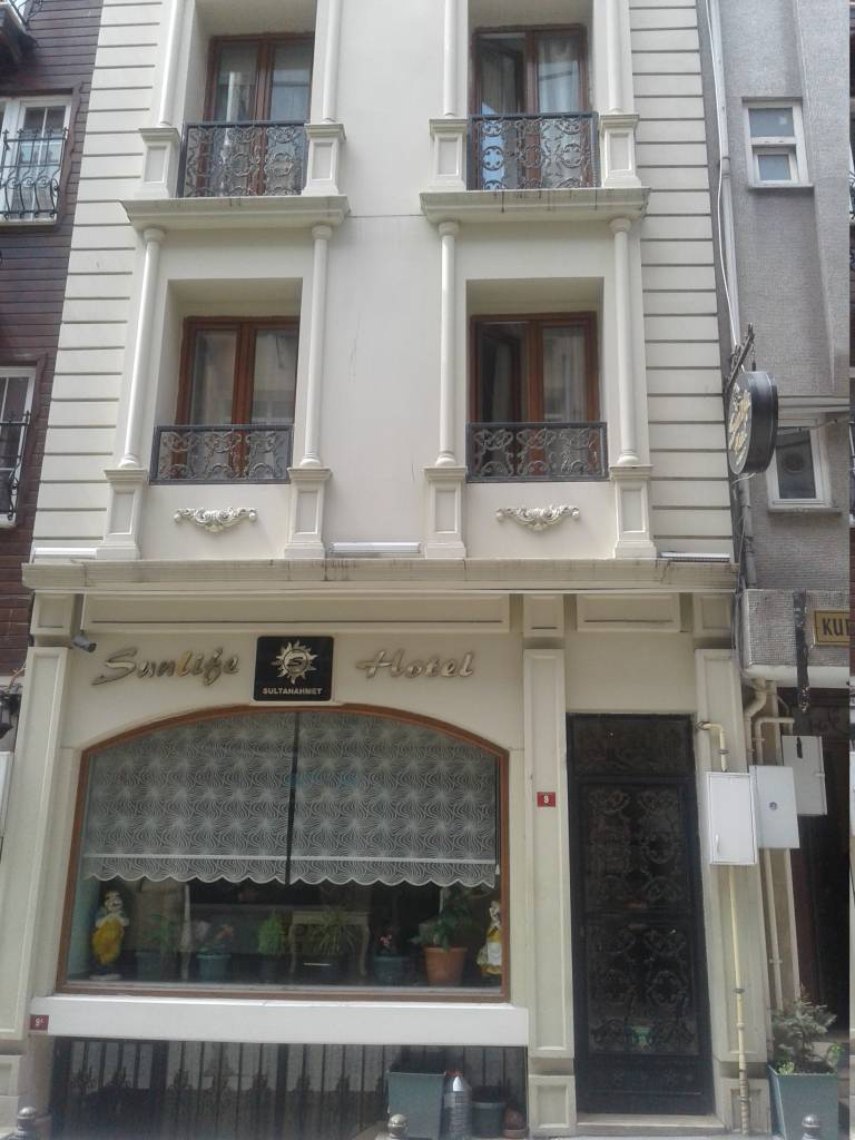 Sunlife Hotel Old City