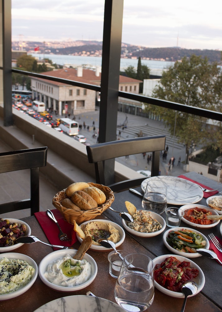 Meydan Besiktas Otel