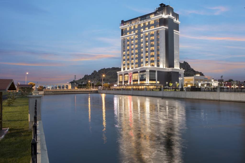 DoubleTree by Hilton Afyonkarahisar 4*