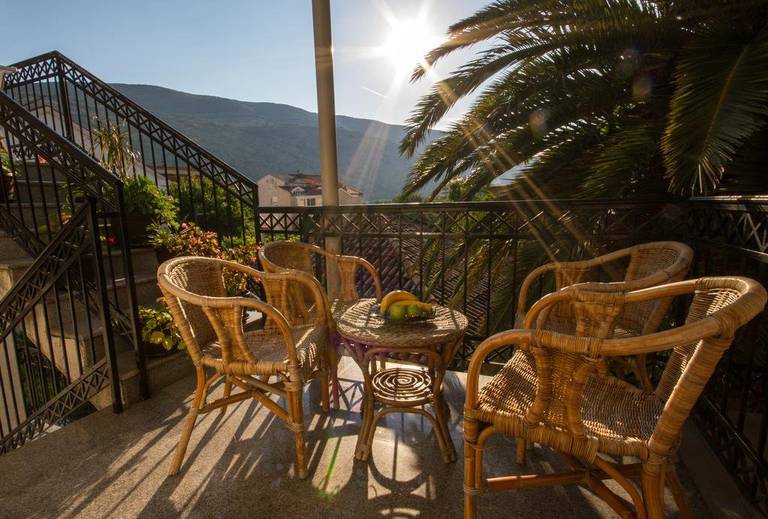 Apartmani Mina