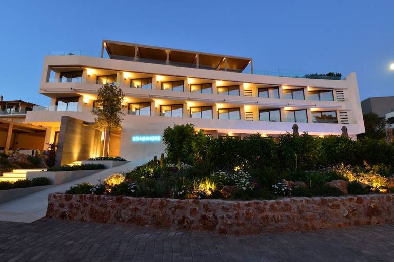 Somewhere Boutique Hotel