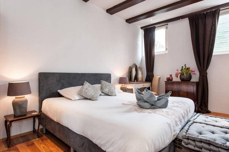 Crown Bed And Breakfast Amsterdam