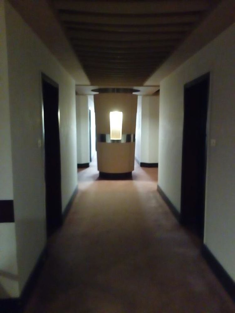 Leaders Inn Hotel 4*