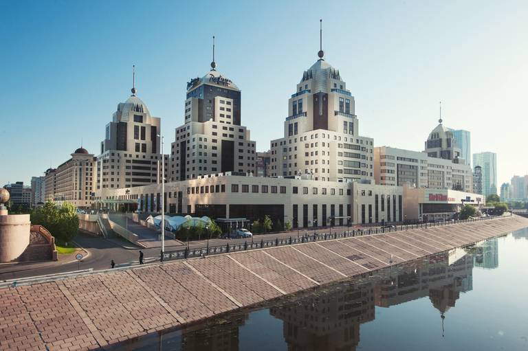 Radisson Hotel, Астана