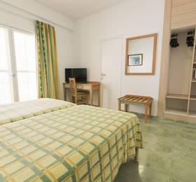 azuLine Hotel S’Anfora & Fleming в Ибице