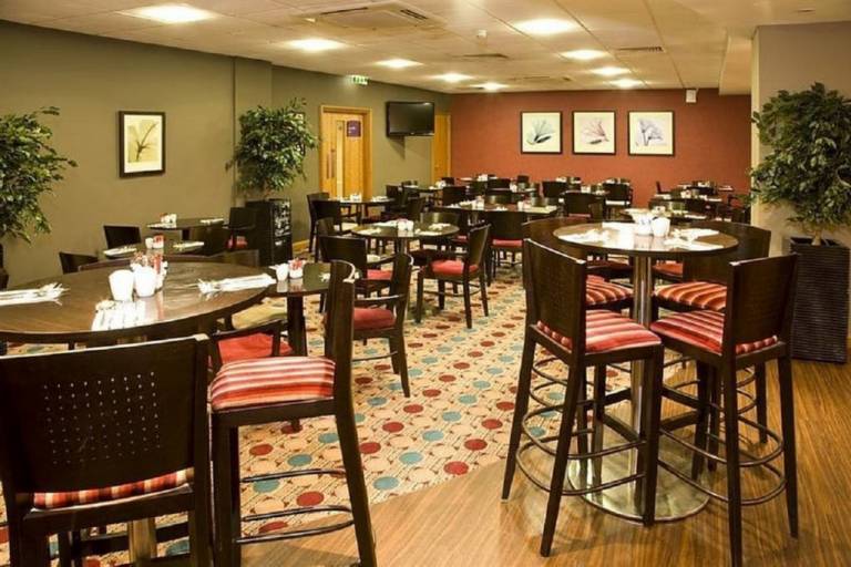 Premier Inn London Kew