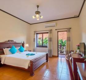 Tropical Beach Hoi An Resort в Хой Ан
