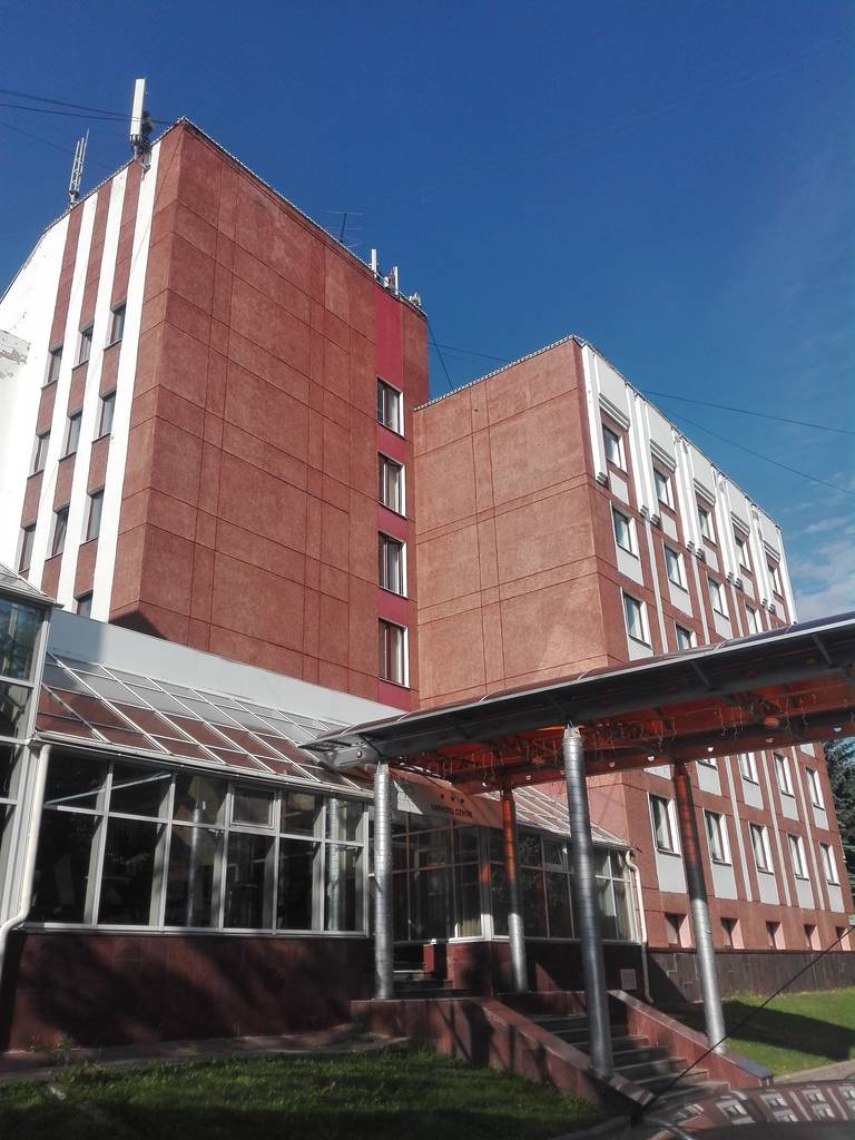 Яротель Центр