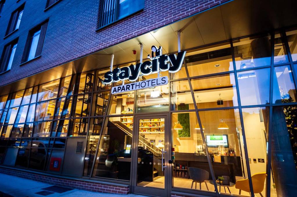 Staycity Dublin Castle 4*