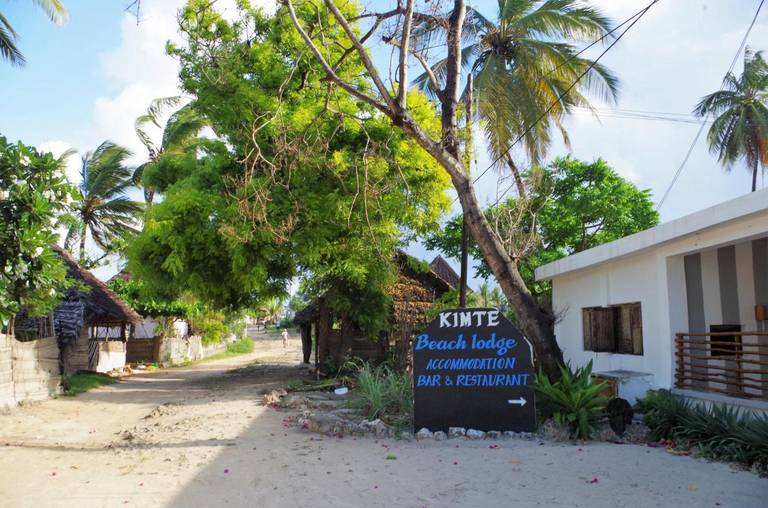 Kimte Beach Guesthouse Restaurant