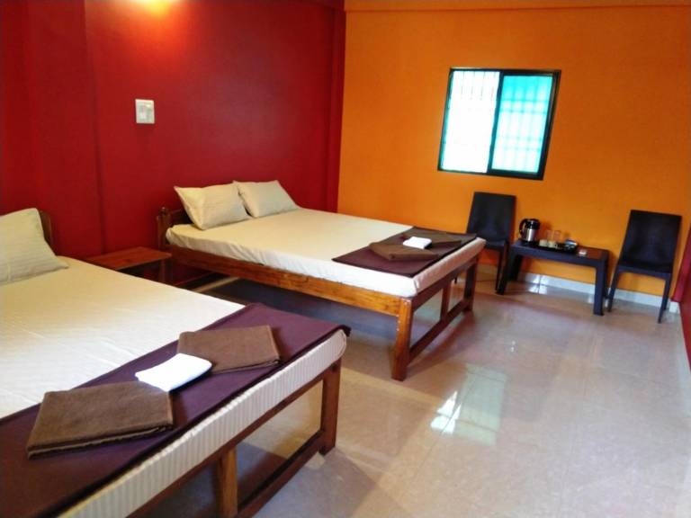 The Red & Yellow BnB