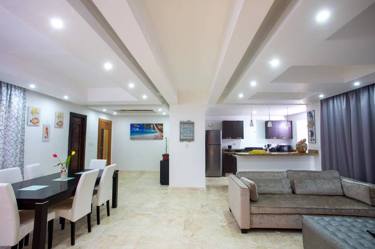 Del Mar by Joy Resorts - Intimate Ocean Front Retreat