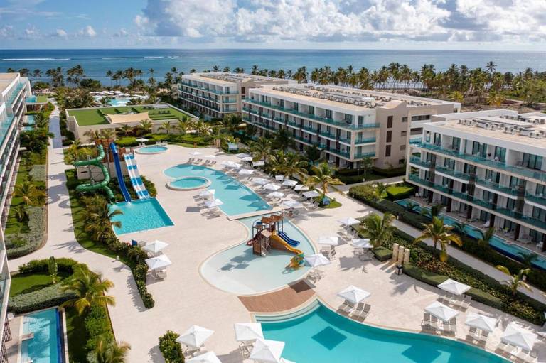 Serenade Punta Cana Beach, Spa & Casino Resort