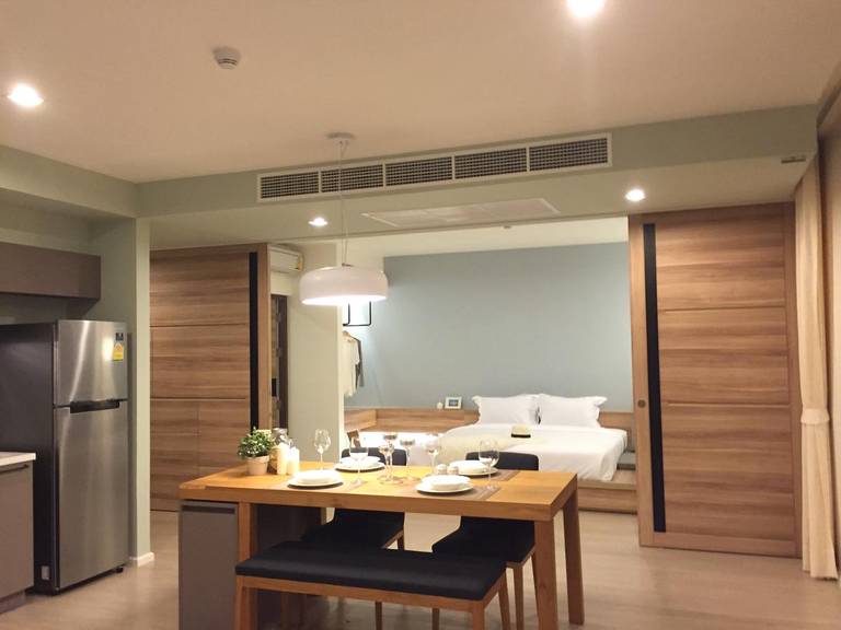 Luxury Beachfront Condo Hua Hin