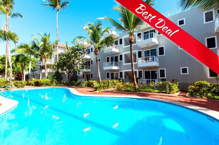 Tropicana Suites Deluxe Beach Club & Pool