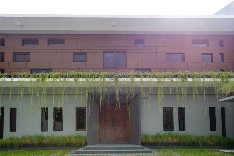 RedDoorz Plus near JIEXPO Kemayoran