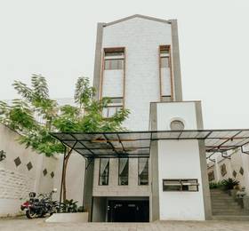 Туры в Urbanest Inn House Slipi в Индонезии