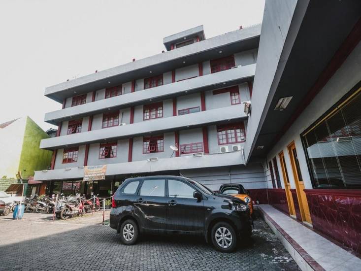 RedDoorz Plus near RSCM Jakarta 3* Индонезия, Джакарта